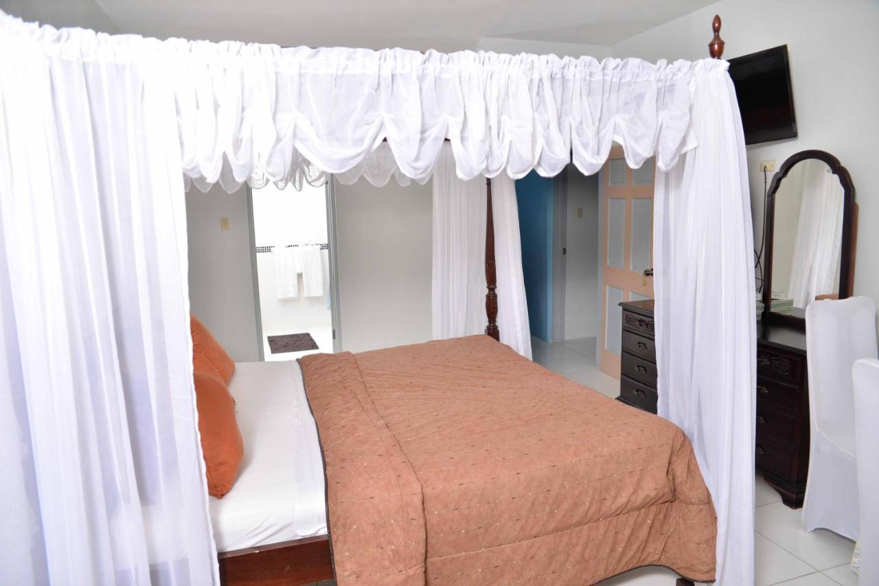 Chateau Margarita Ja Montego Bay Ngoại thất bức ảnh