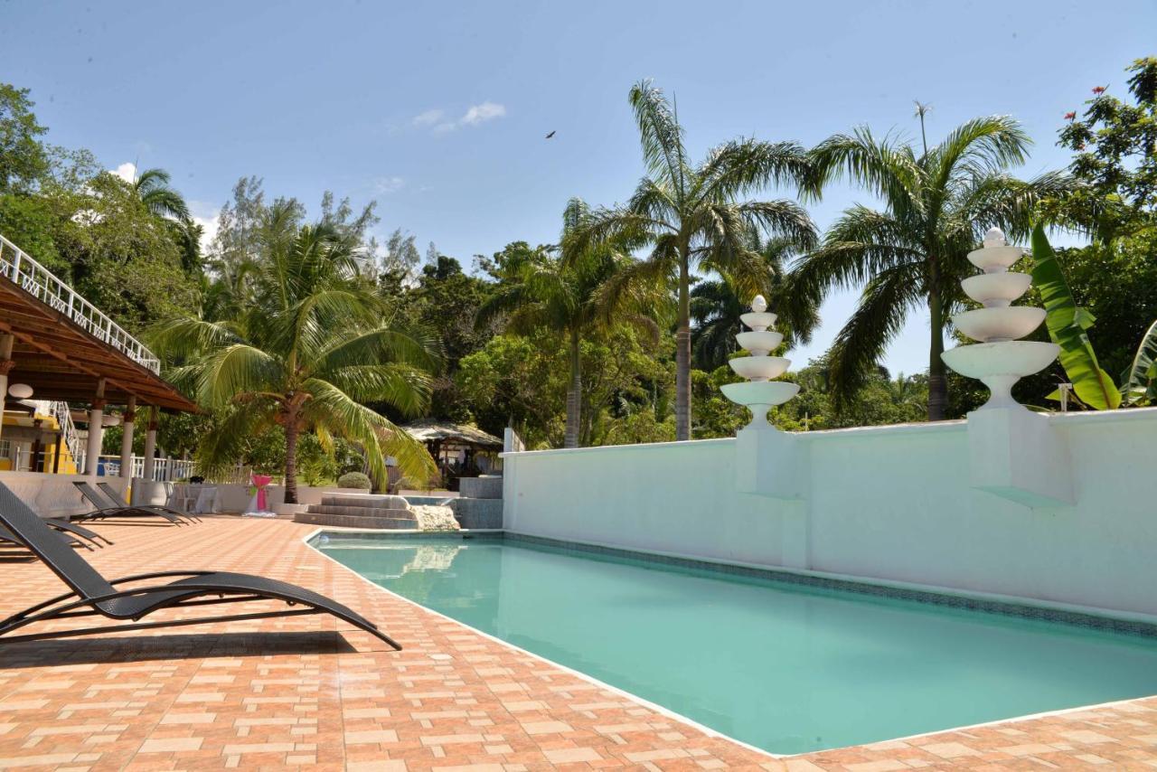 Chateau Margarita Ja Montego Bay Ngoại thất bức ảnh