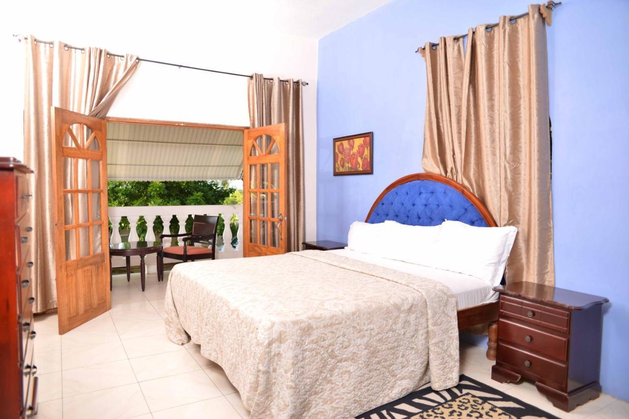 Chateau Margarita Ja Montego Bay Ngoại thất bức ảnh