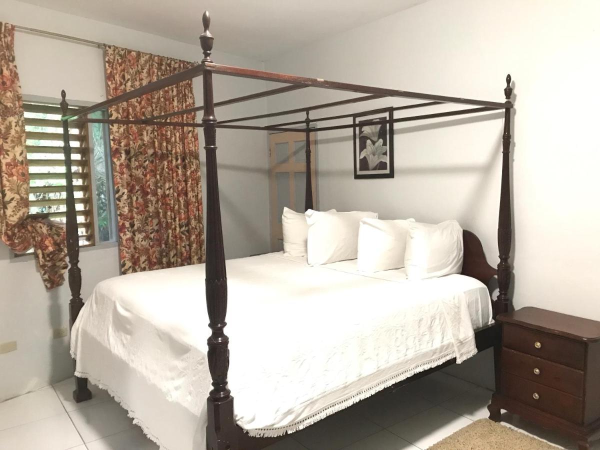Chateau Margarita Ja Montego Bay Ngoại thất bức ảnh