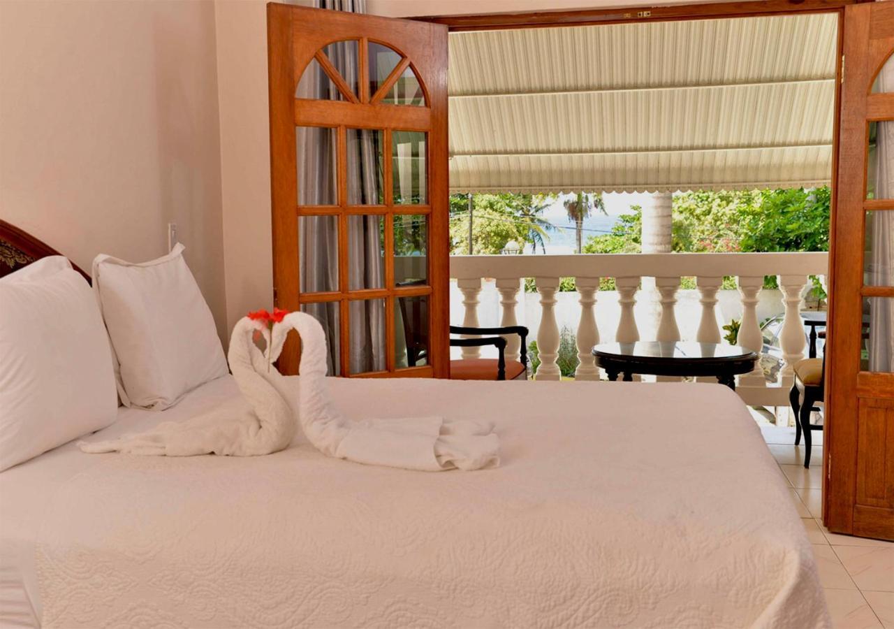 Chateau Margarita Ja Montego Bay Ngoại thất bức ảnh